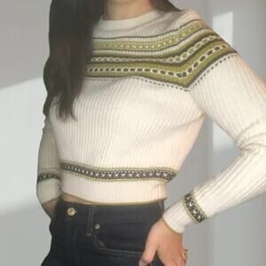 BDG Urban Outfitters Cropped Knit Sweater – Size S